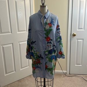 Floral pin striped collared shirt